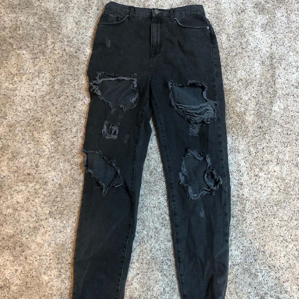 Urban outfitters BDG Ripped mom jeans
